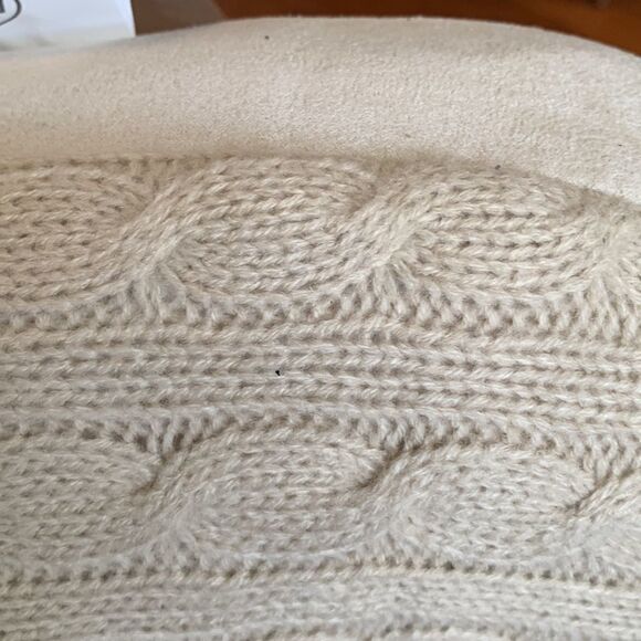 Dr. Scholl Size Large8-10 Heated Foot Massager tan sweater outer/faux fur inner - Picture 7 of 10